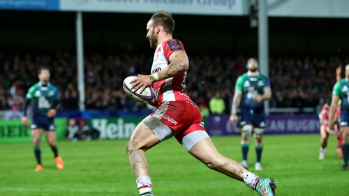 Bill Meakes scored the second try for Gloucester