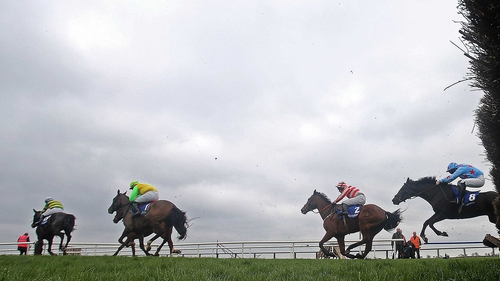 Fairyhouse Winter Festival coverage on RTÉ2 from 1250pm