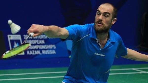 Scott Evans lost two games to one