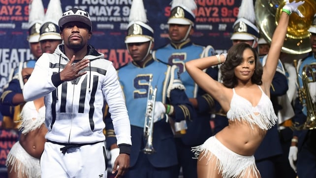 Floyd Mayweather brought the razzamatazz