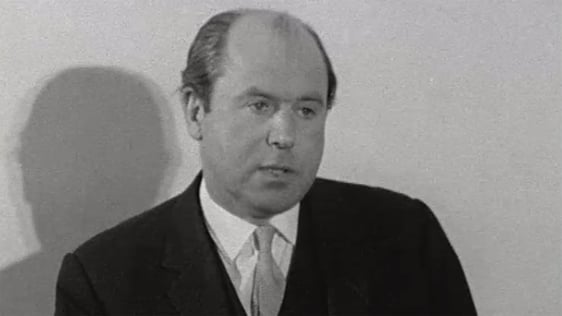 Roy Bradford speaks to the media on 23 April, 1969.