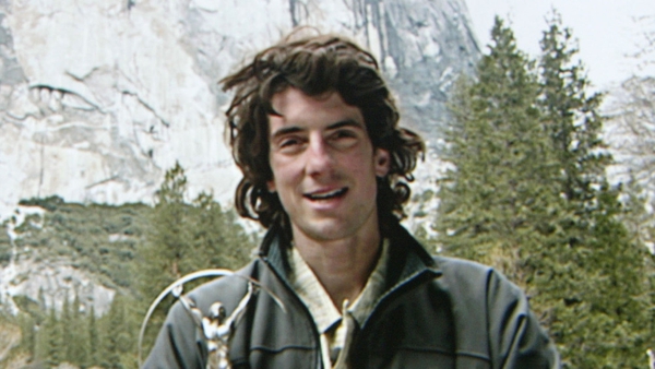 Dean Potter who died in a BASE jump accident in California