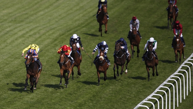 Qualify finishes strong for victory