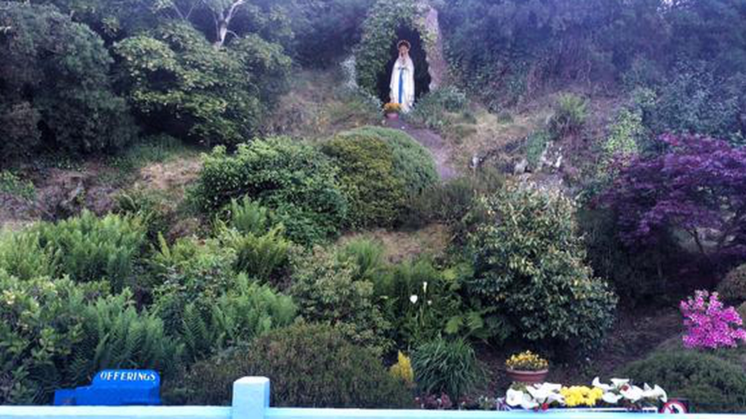 RTÉ Archives Religion Moving Statues In Ballinspittle