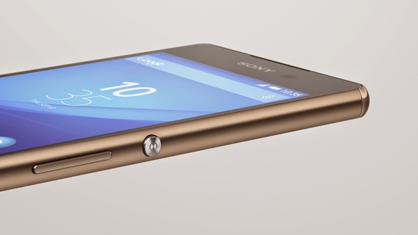 The Z3+ boasts an improved main camera, processor and is slightly thinner
