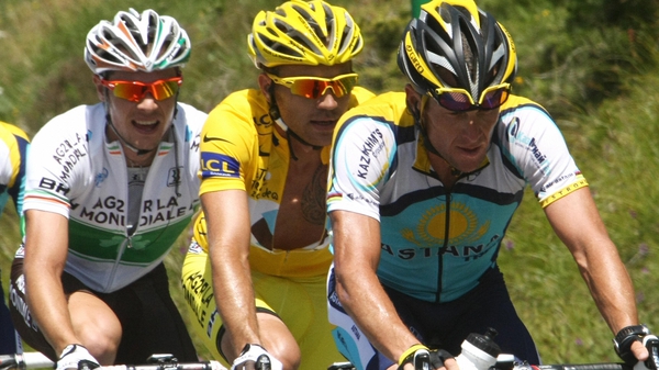 Nicolas Roche (l) and Lance Armstrong (r) pictured during stage eight of the 2009 Tour de France