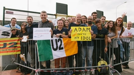 U2 fans (Photo: Sammy Mosher)