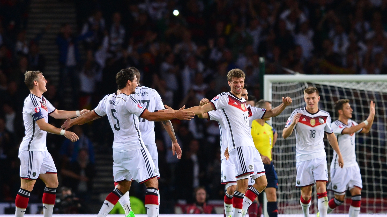 muller-scores-twice-as-germany-sink-scotland