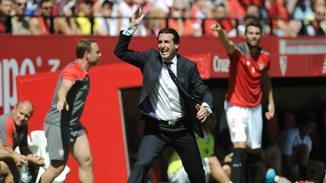 Sevilla coach Unai Emery can't hide his frustration