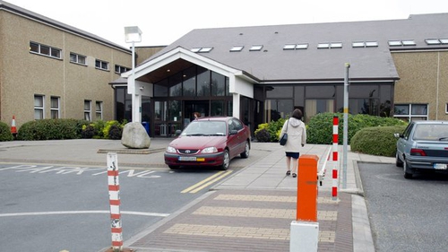 University Hospital Waterford Maternity Department provides obstetric services locally