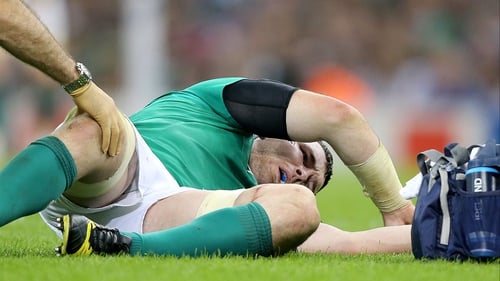 Peter O'Mahony has left the Irish squad after being injured against France