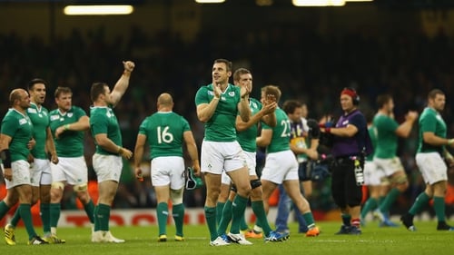 Ireland survived injuries to Paul O'Connell, Johnny Sexton and Peter O'Mahony to run out 24-9 winners
