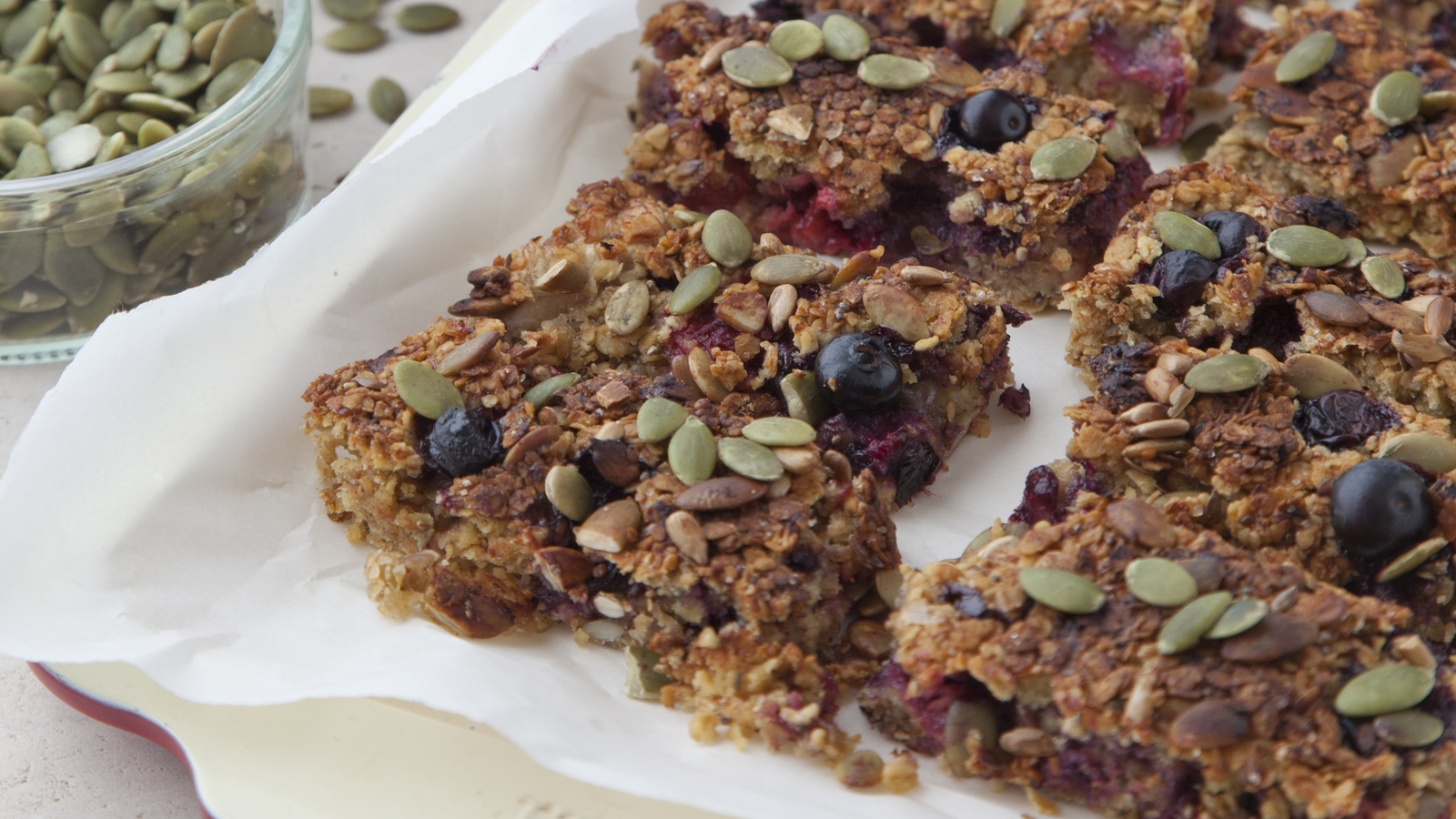 Blueberry Oat Breakfast Bars