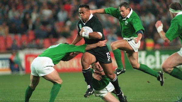 Jonah Lomu in action against Ireland