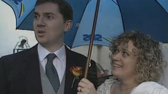 Bride and Groom Vote in Divorce Referendum (1995)
