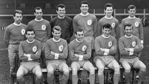 Gerry Byrne (second from left, back row) with the Liverpool team in 1965
