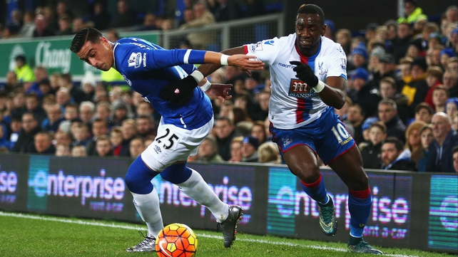 Yannick Bolasie of Crystal Palace takes on Everton's Ramiro Funes Mori