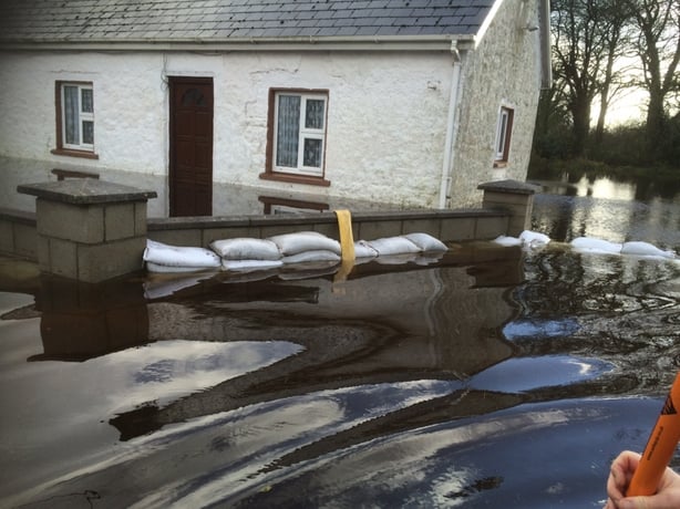 Flooding in Springfield, Clonlara (Pic: Hugh McGrath) Flooding in Springfield, Clonlara (Pic: Hugh McGrath)