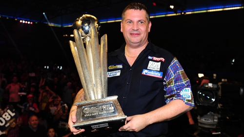 Gary Anderson will start the defence of his PDC title against Mark Frost
