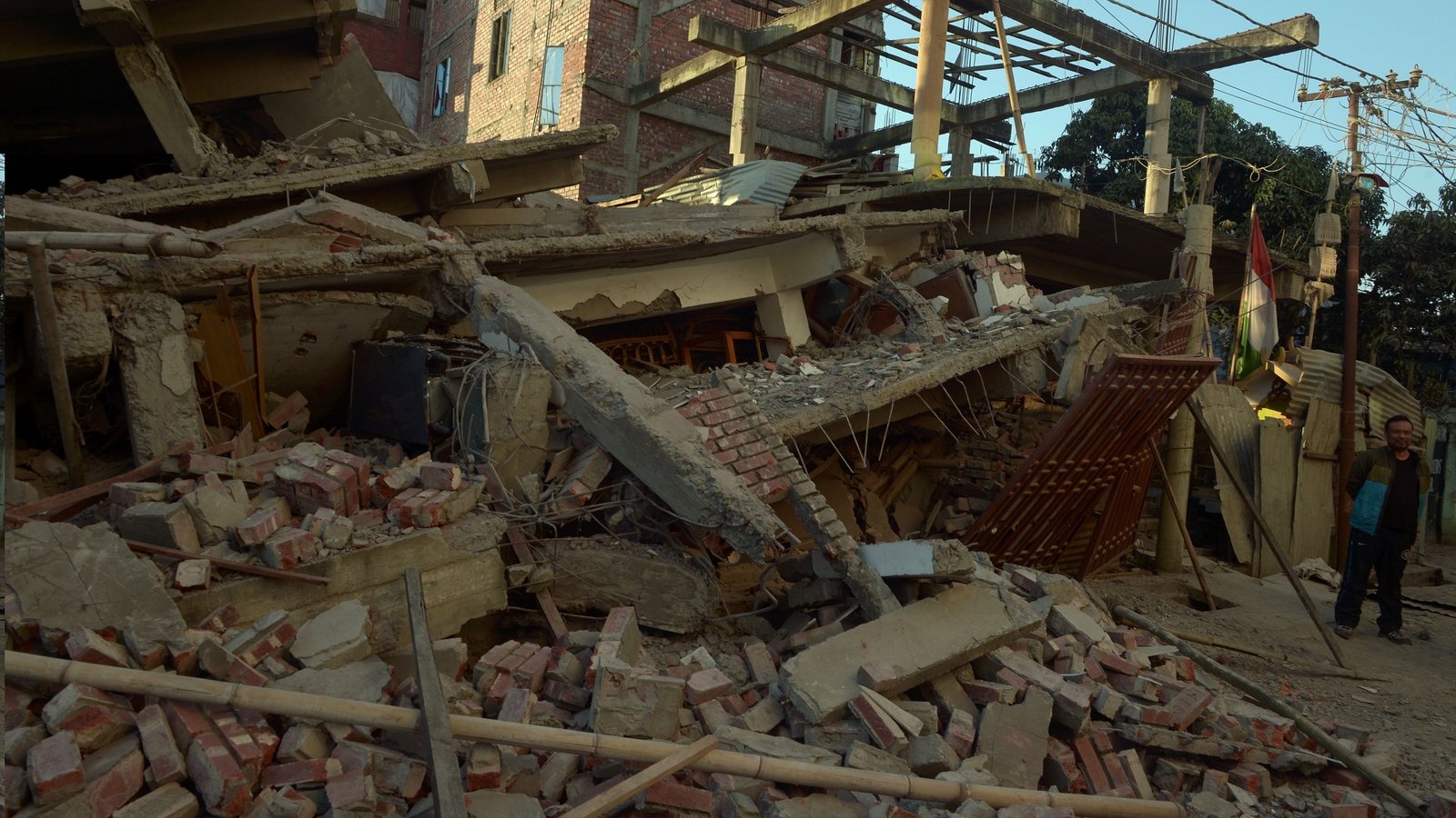 11 dead following earthquake in India