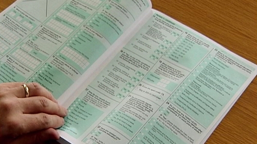 Census 2016 was held on 24 Apr