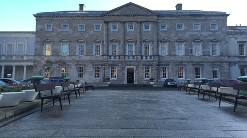 It is the lowest level of support for Fine Gael in a Red C poll since Leo Varadkar became leader and Taoiseach