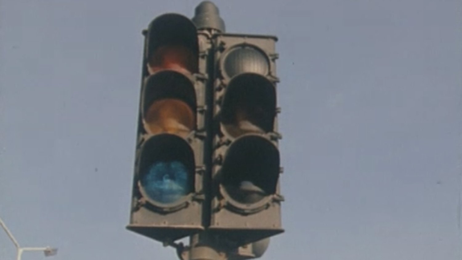 RTÉ Archives Technology How Traffic Lights Work