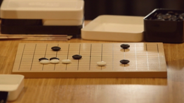 Until now, the best computer Go programs had played only at the level of human amateurs Until now, the best computer Go programs had played only at the level of human amateurs