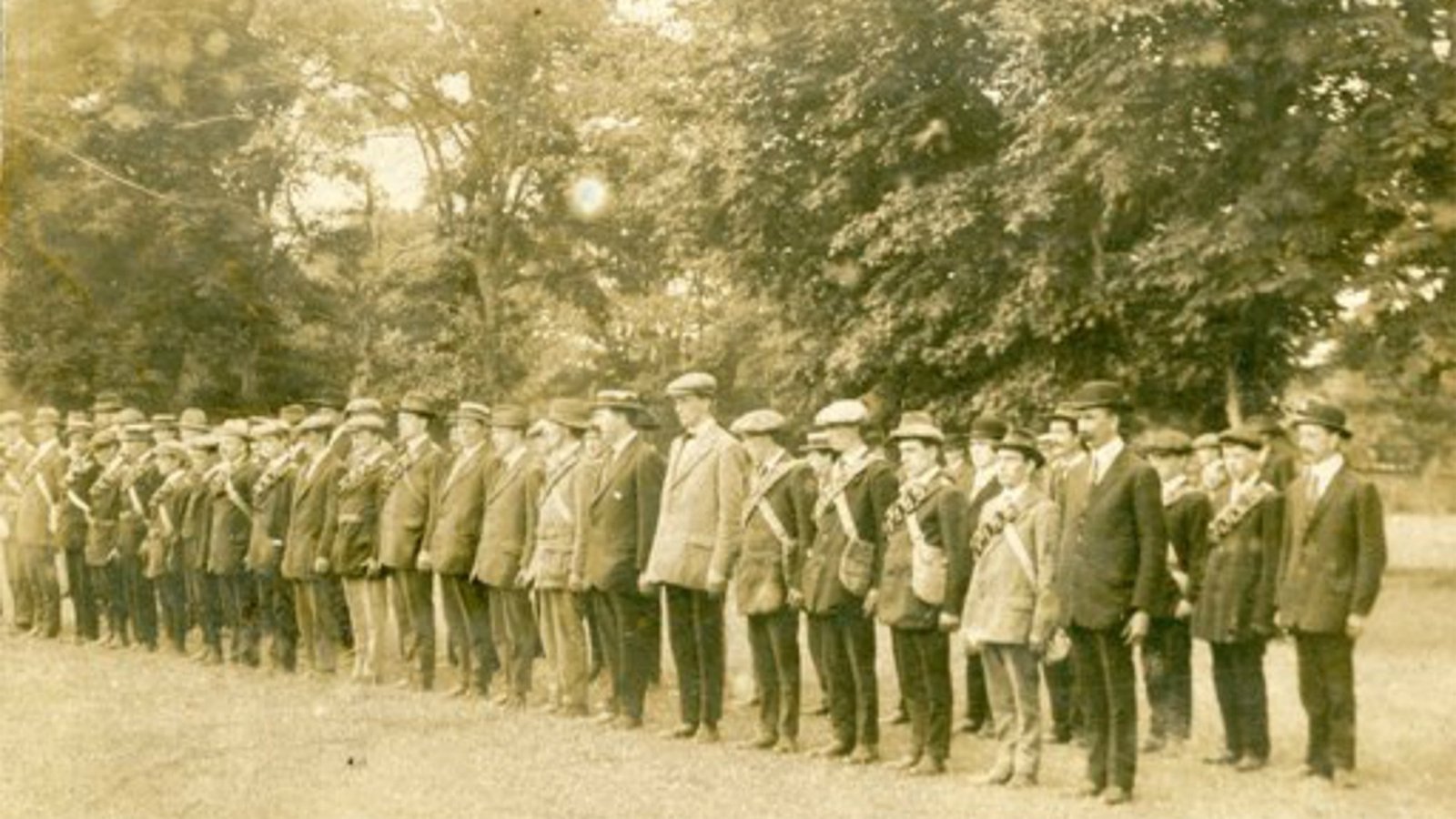 Image - The Irish Volunteers would produce several Sinn Féin candidates in the 1918 election