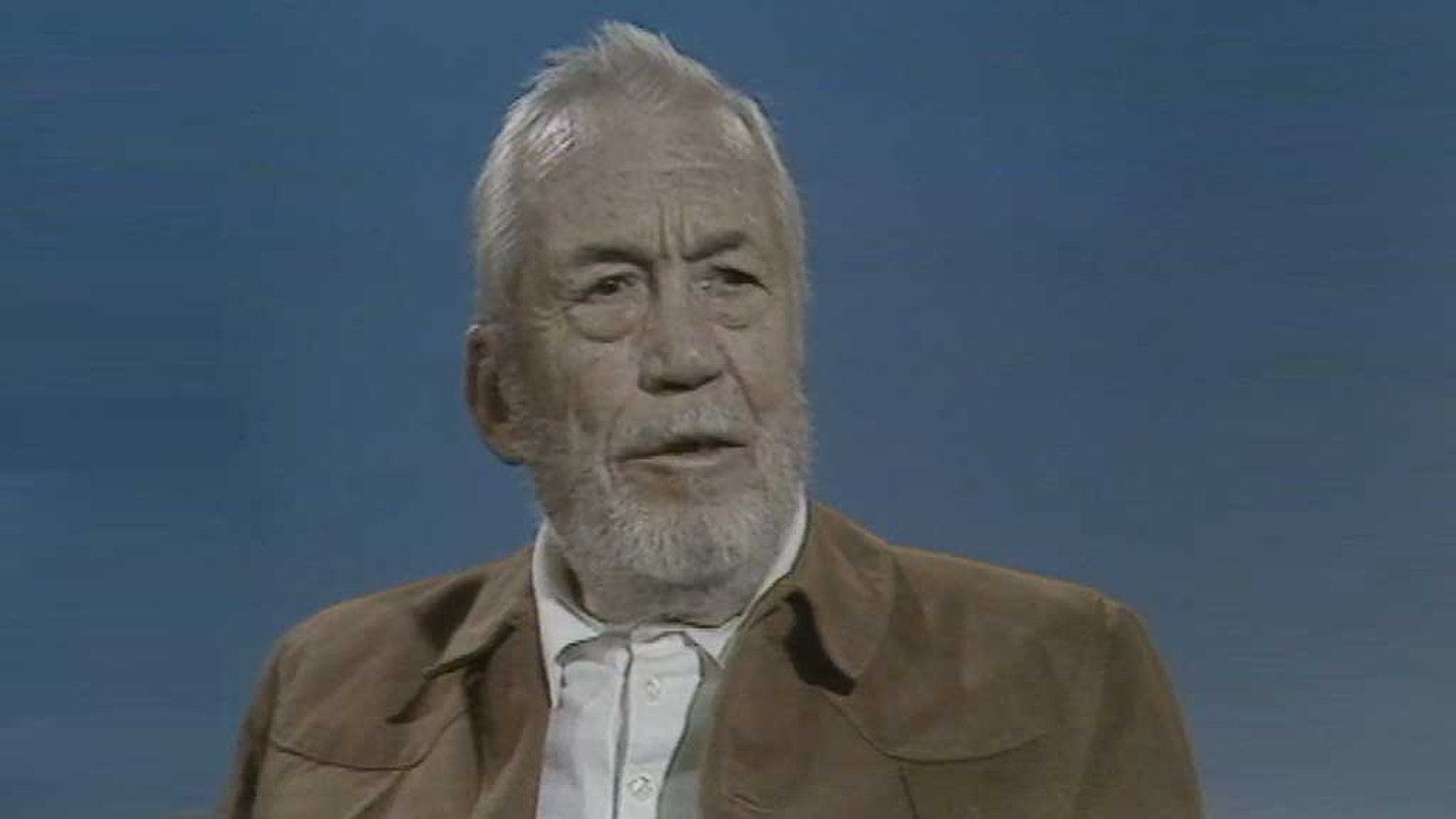 Next photo of John Huston