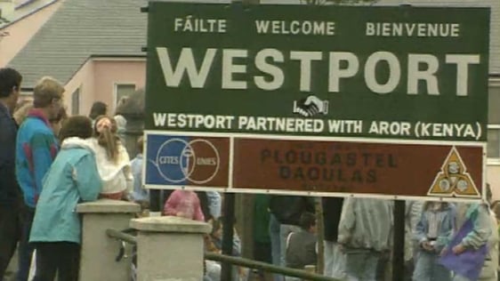 Westport Twinned With Aror (1991)