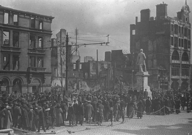 Lower Sackville Street, Dublin (1916) 