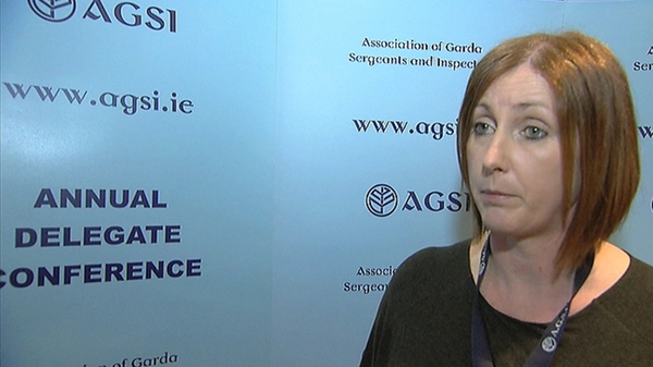 AGSI President Antoinette Cunningham accused the Government of reneging on promises on how to negotiate future garda pay