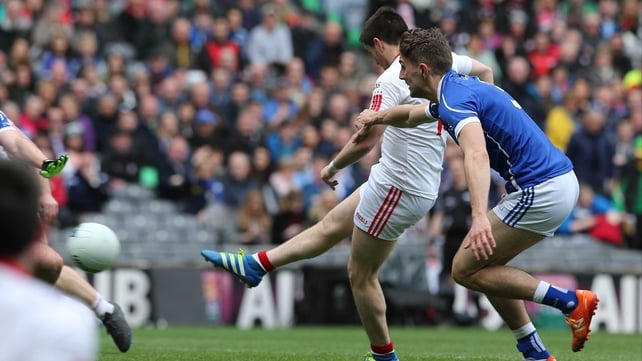 Ronan O'Neill gets the goal