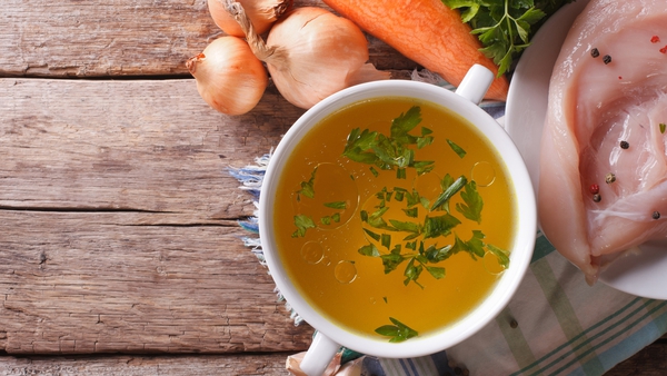 A flavoured and healthy chicken stock.
