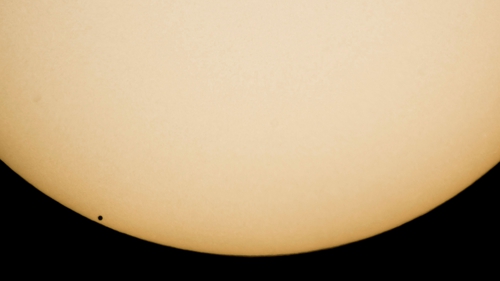The transit of Mercury in front of the Sun is seen from Hungary