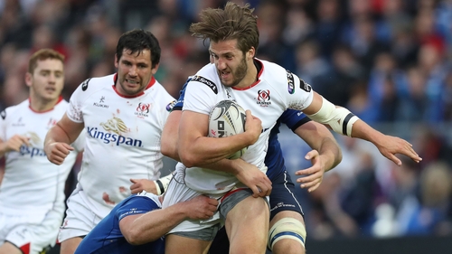 McCloskey makes one of his trademark crashing runs against Leinster in the Pro12 semi-final at the RDS