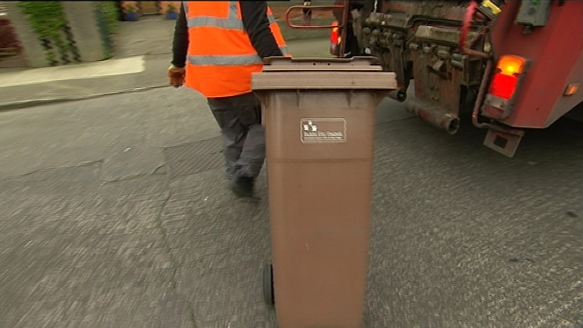 Agreement close on freezing bin charge level Morning Ireland RTÉ
