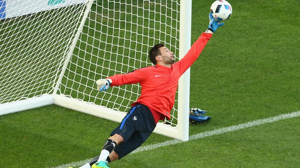 Lloris was impressed with Ireland's performance against Italy