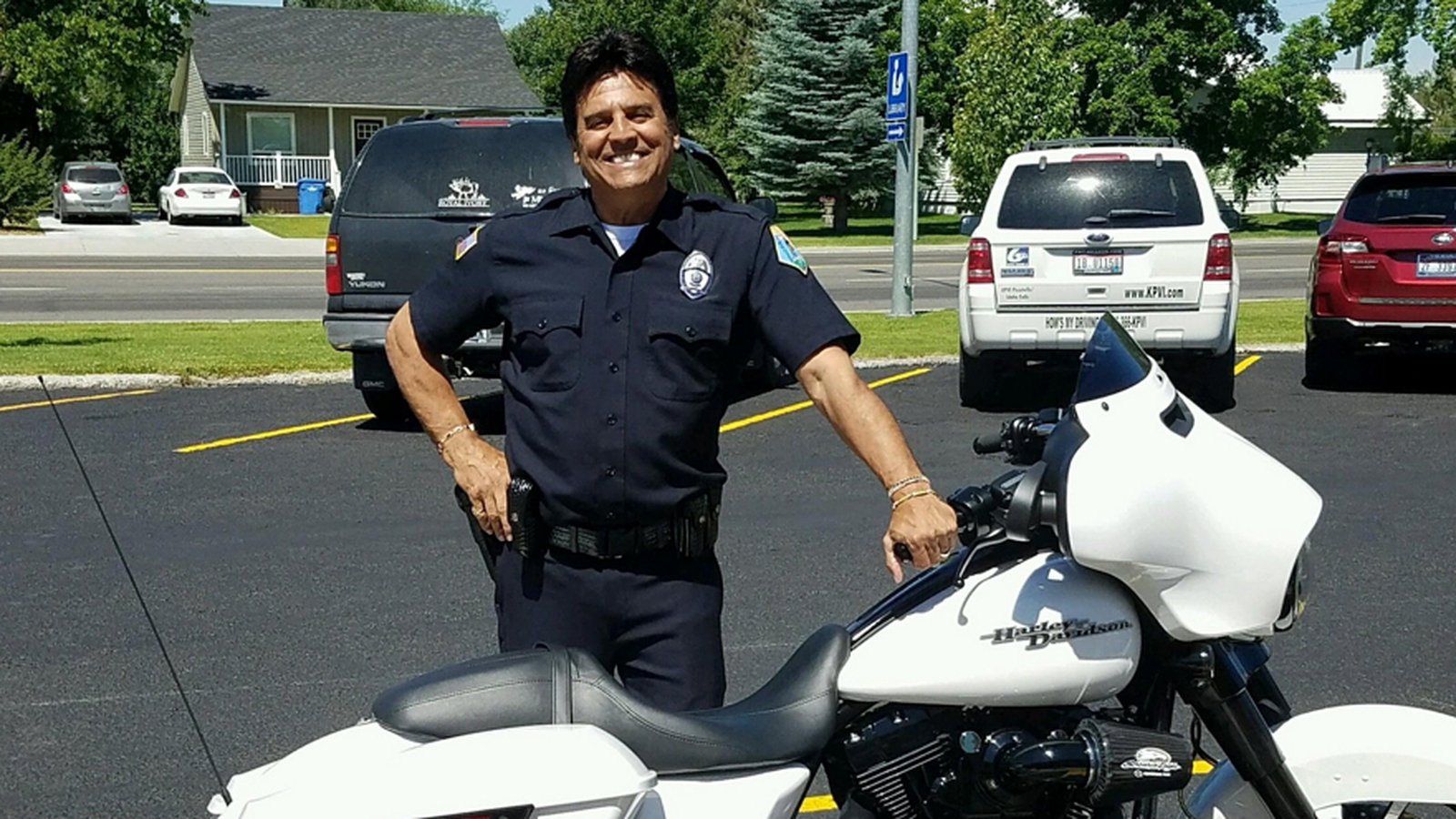 CHiPs off the old block! Erik Estrada joins the force