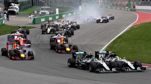 Nico Rosberg and Lewis Hamilton get close in Canada