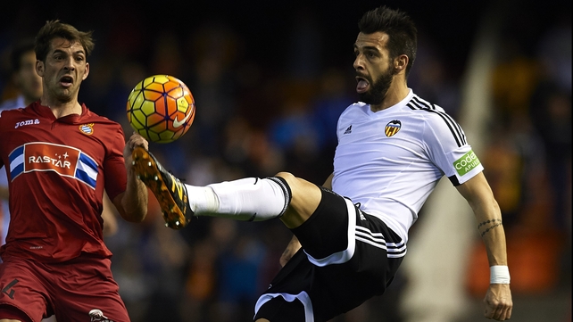 Alvaro Negredo (R) could return to the Premier League