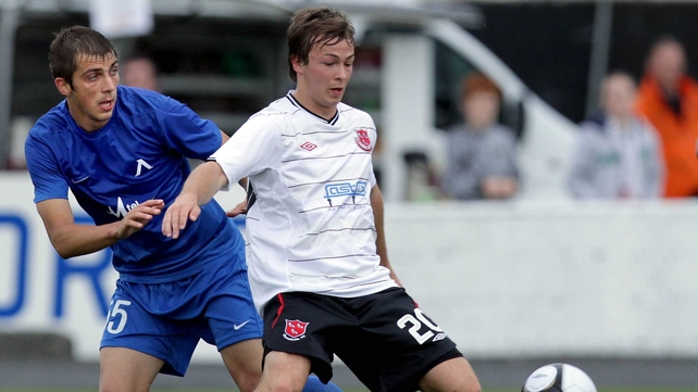 Steven Lennon in Europa League action for Dundalk in 2010