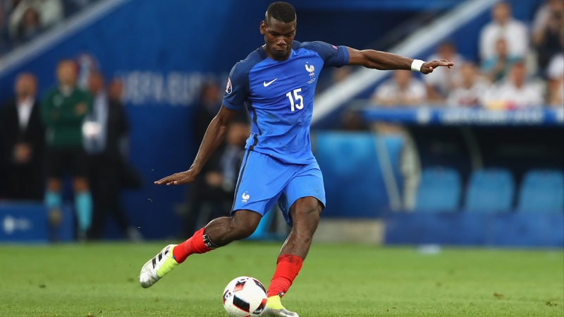 Pogba at United ahead of world-record transfer