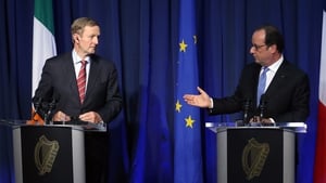 Enda Kenny and Francois Hollande issued a joint statement calling for Brexit negotiations to begin
