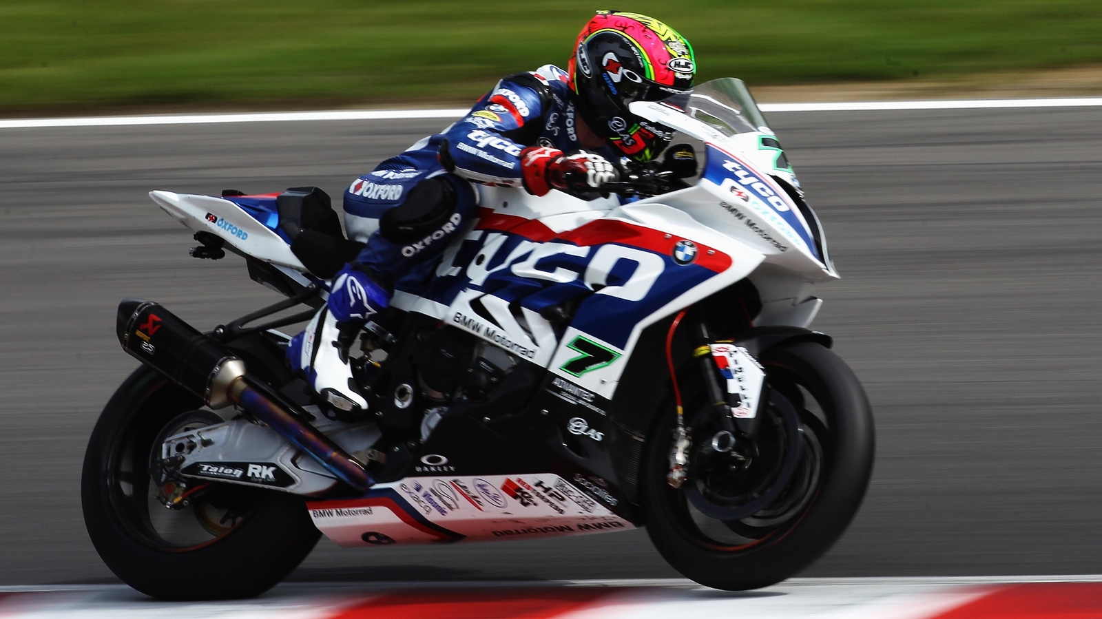 Michael Laverty shines at Thruxton