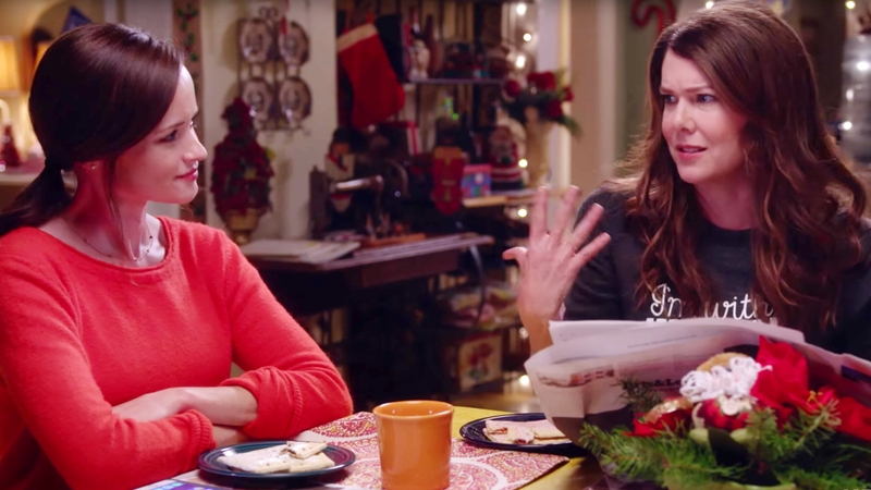 Fans delight as Gilmore Girls return gets rave reviews