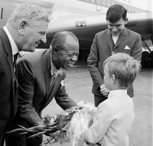 Louis Armstrong at Dublin Airport (1967)