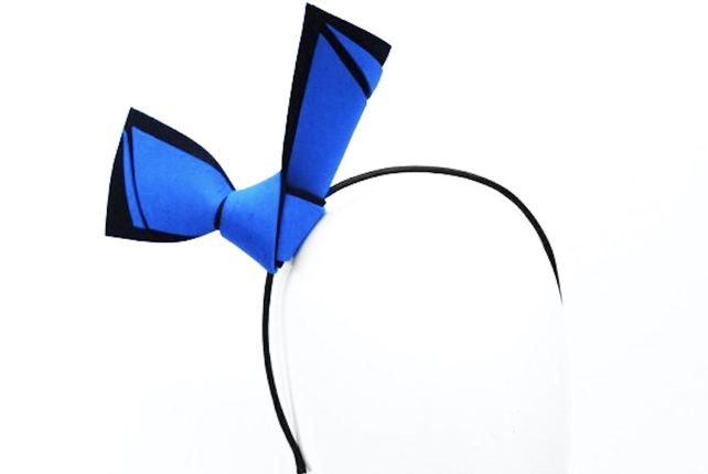 Martha Lynn's blue knot