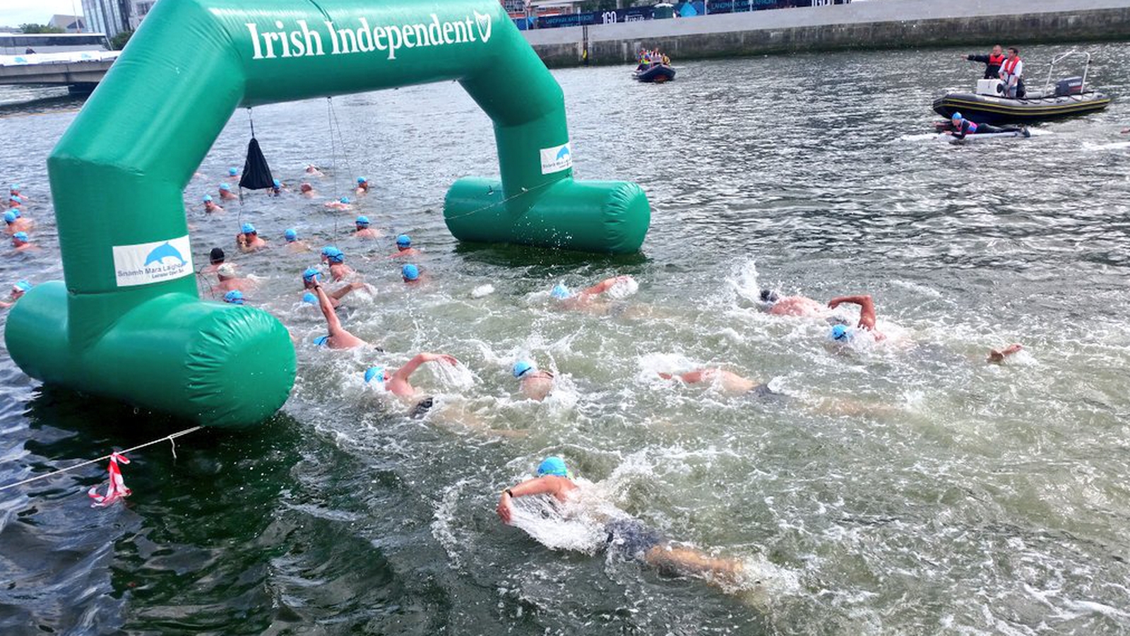 Hundreds take part in Liffey Swim